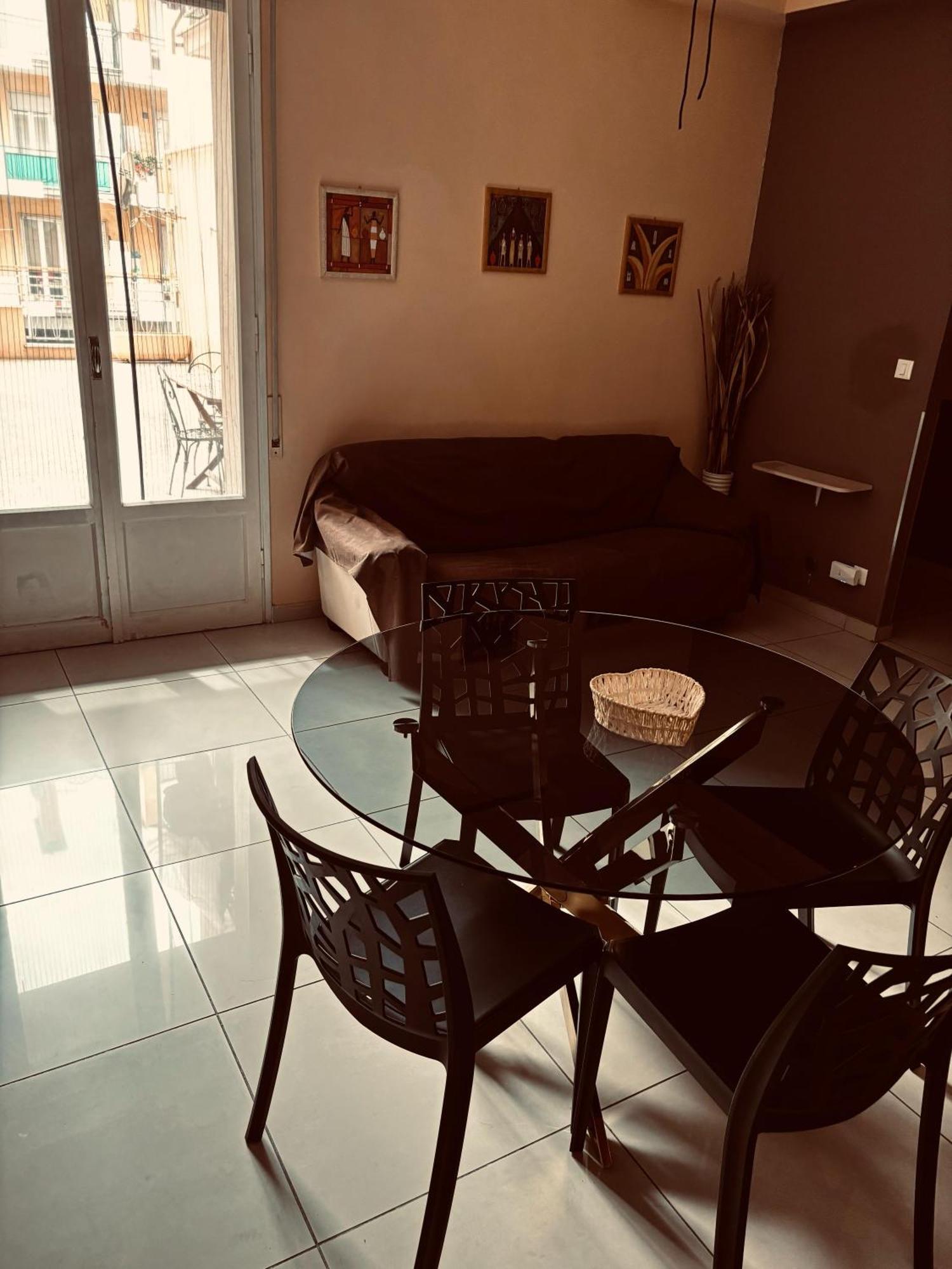 Brown Apartment Сан Ремо Екстериор снимка