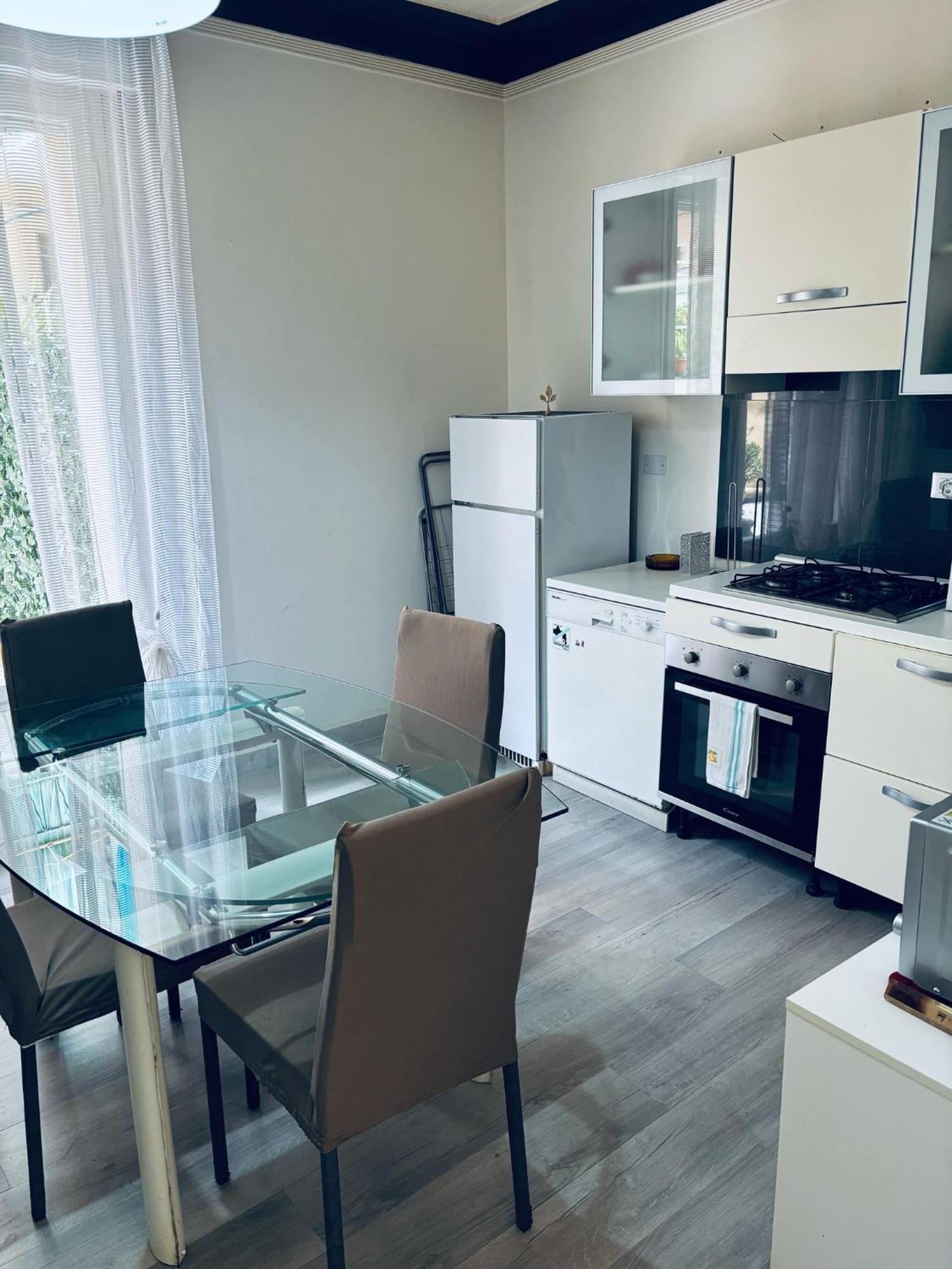 Brown Apartment Сан Ремо Екстериор снимка