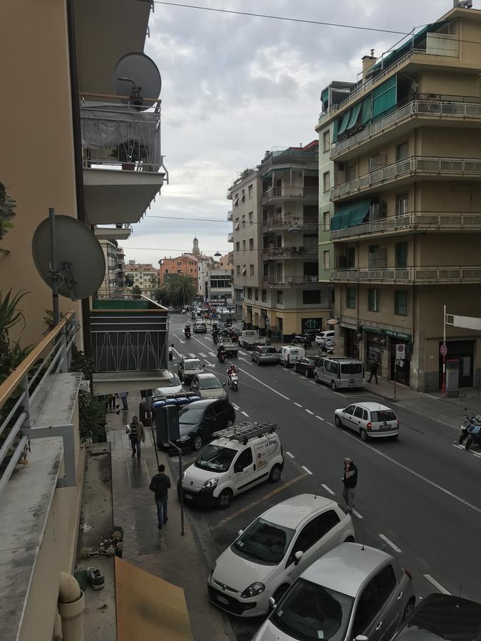 Brown Apartment Сан Ремо Екстериор снимка