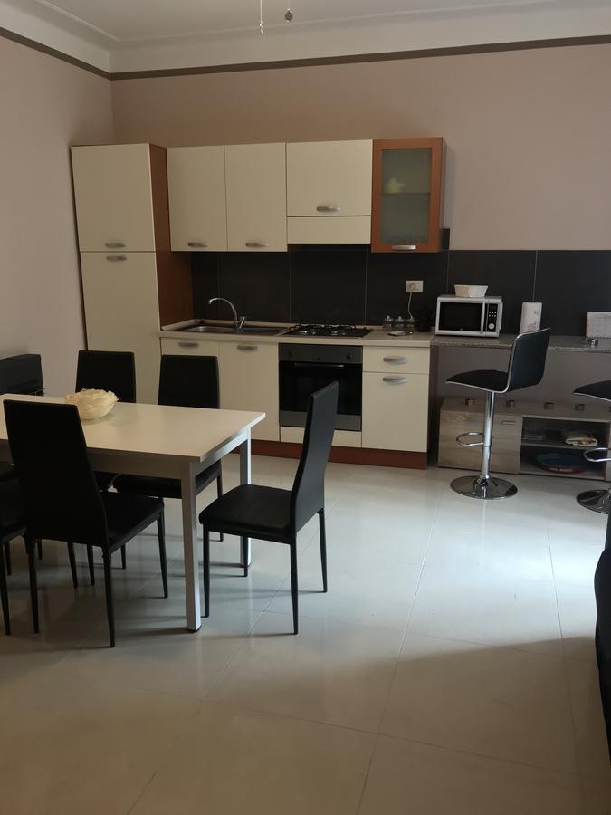 Brown Apartment Сан Ремо Екстериор снимка